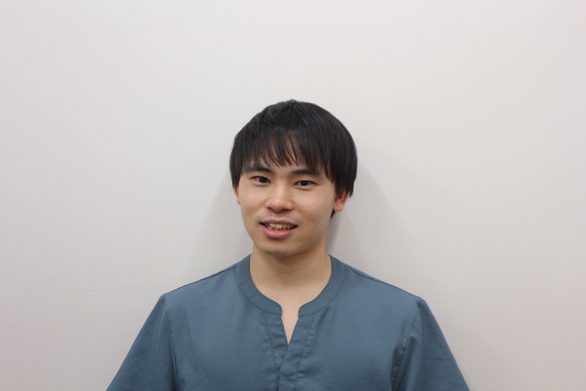 獣医師　岡治